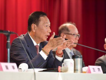 蘋概三雄報復性反彈 大立光大漲逾7% 鴻海市值重回9600億元大關