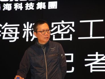 富智康池育陽:客戶三令五申不得代繳權利金 鴻海遭訴是池魚之殃