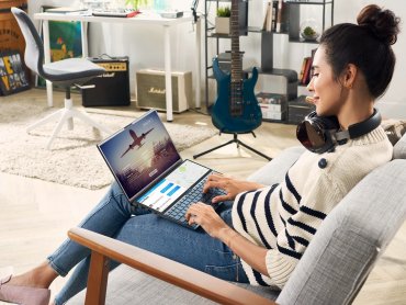 ASUS ZenBook Duo雙螢上市 