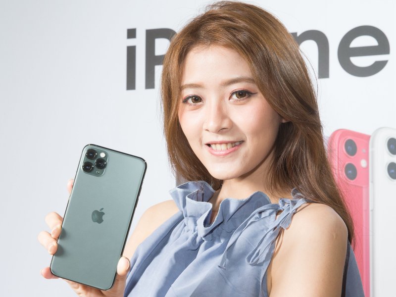 亞太電信搶年終送禮商機 超夯家電、iPhone及萬元Android手機免花大錢。（亞太電信提供）