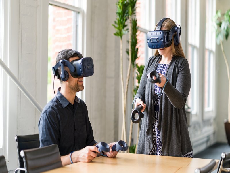 HTC VIVE擴展企業市場 推出新VIVE PRO EYE組合。（HTC提供）