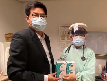 友華祛痰藥捐贈獲准 可幫助近3300位新冠肺炎病人