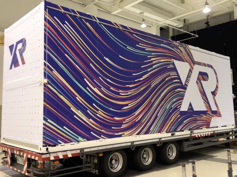富鴻網打造全台首座「可攜、易佈署」5G XR行動車 前進六都電競爭霸戰。（廠商提供）