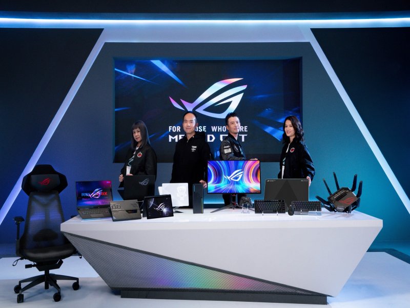 《CES 2023》ROG大顯神通！電競筆電、桌機及週邊配件潮創來襲。（廠商提供）