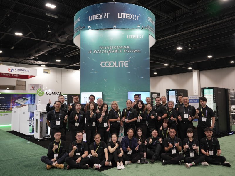 光寶科技革命性液冷解決方案 「COOLITE」Super Computing盛會首度實機展示劃時代變革的「浸沒式液冷技術」。（廠商提供）